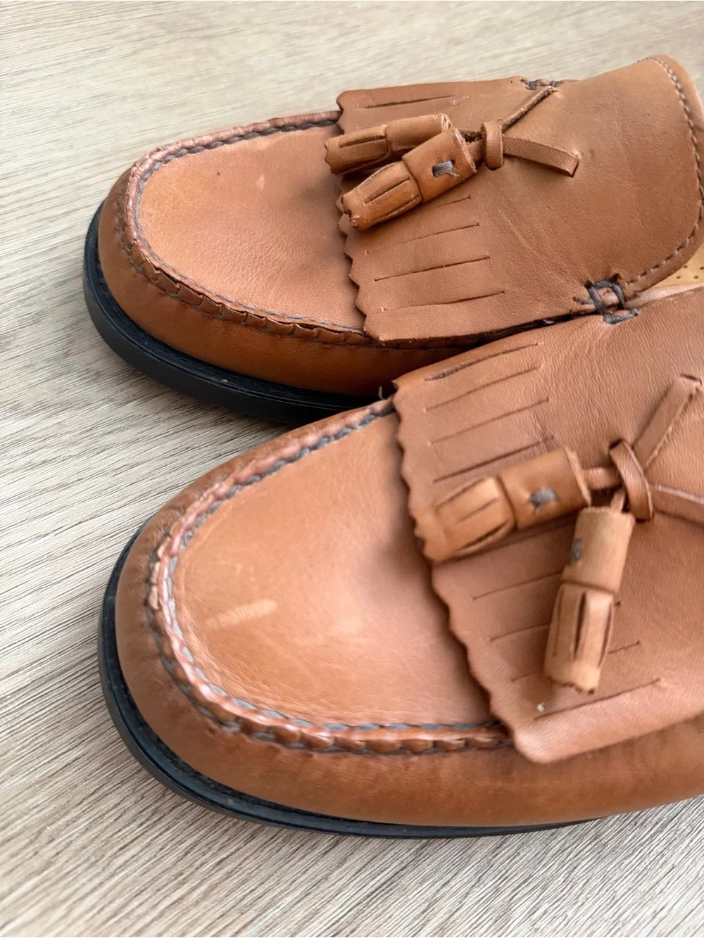 G.H. Bass & Co. Tassel Fringe Loafers in Cognac Brown